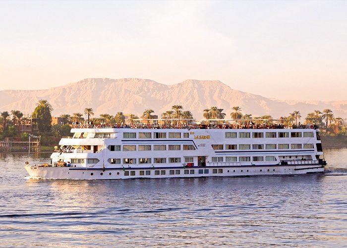 LA Sara Nile Cruise