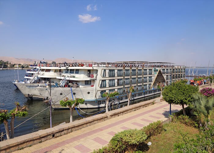 Princess Sarah II Nile Cruise